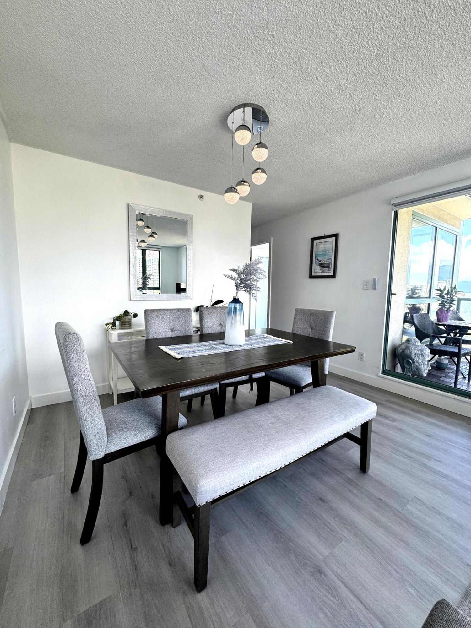 Appartement Stunning Ocean à Vancouver Extérieur photo