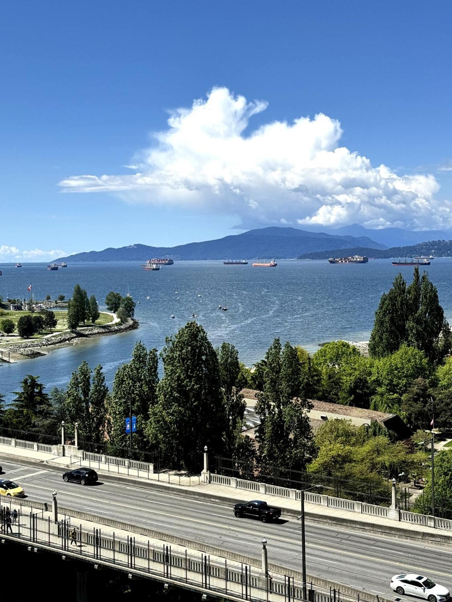 Appartement Stunning Ocean à Vancouver Extérieur photo